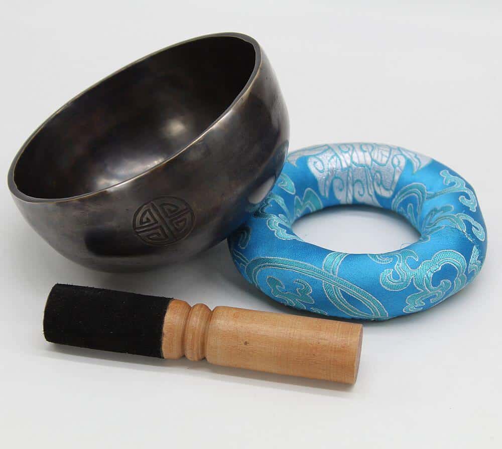 Full Moon Singing Bowl - 5 inches. Hand Beaten. 7 Chakras. - Image 2